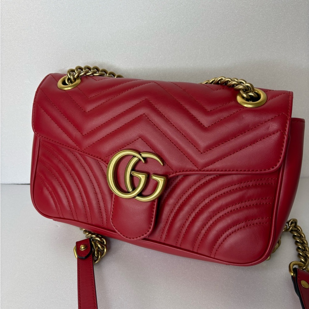Gucci Calfskin Matelasse Small GG Marmont Shoulder Bag Hibiscus Red